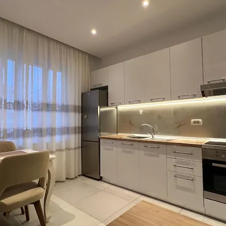 Center Apartment!