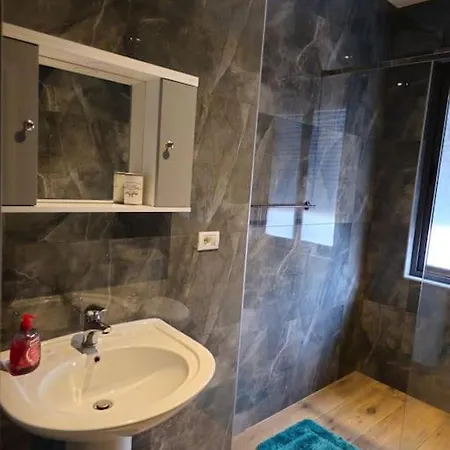 Center Apartment! Tirana