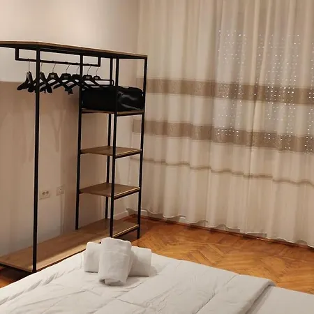 Center Apartment! * Tirana